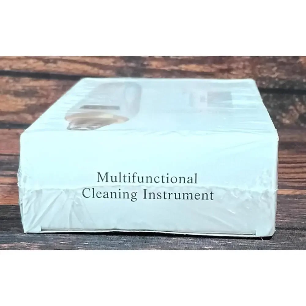 Multifunctional Facial‎ Cleaning Instrument with Suction and LED Indicators